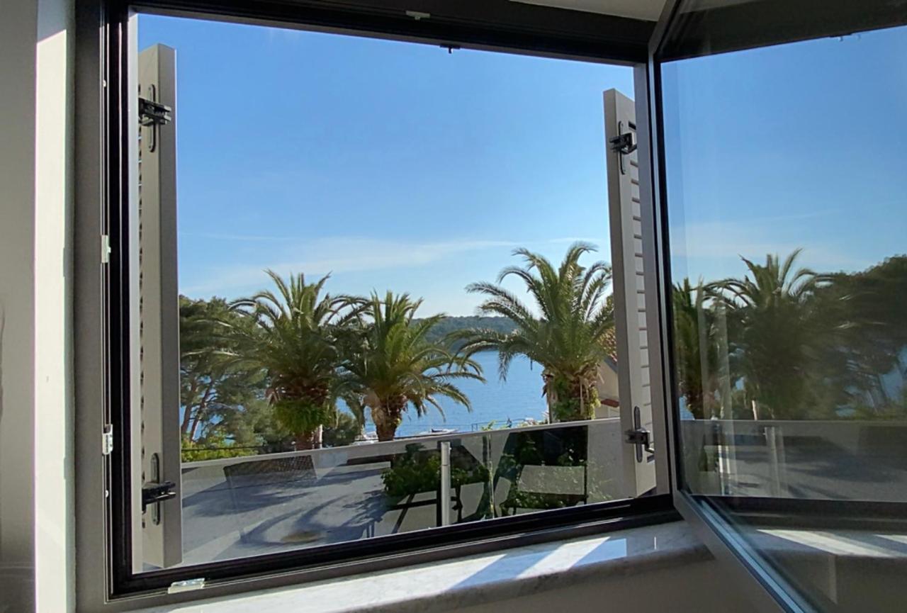 Apartments Tasha Mali Losinj Bagian luar foto